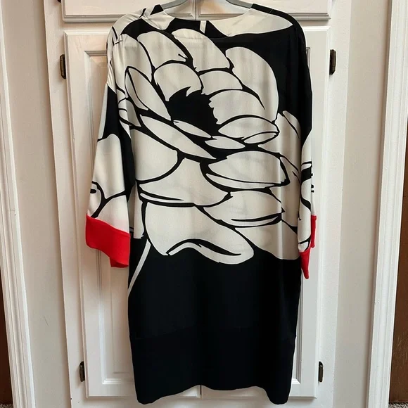 Escada 100% Silk Floral Tunic Dress with Pockets Black White Red Size 38 - Picture 3 of 15